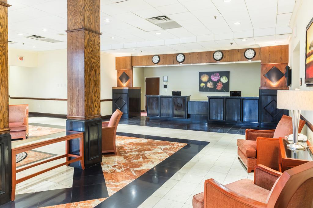 Clarion Hotel Somerset - New Brunswick Extérieur photo