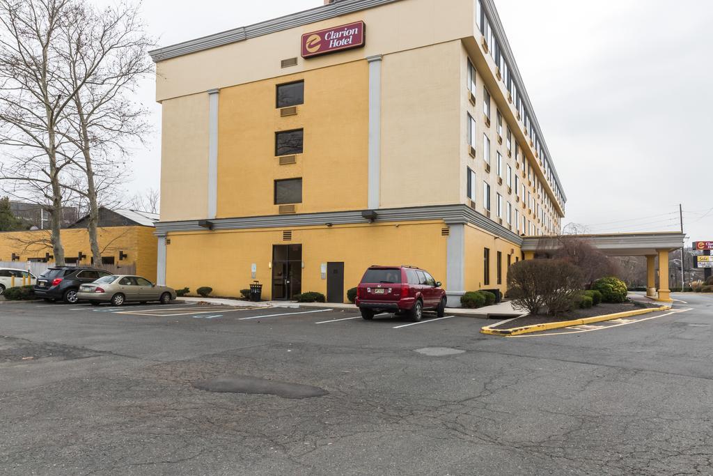 Clarion Hotel Somerset - New Brunswick Extérieur photo