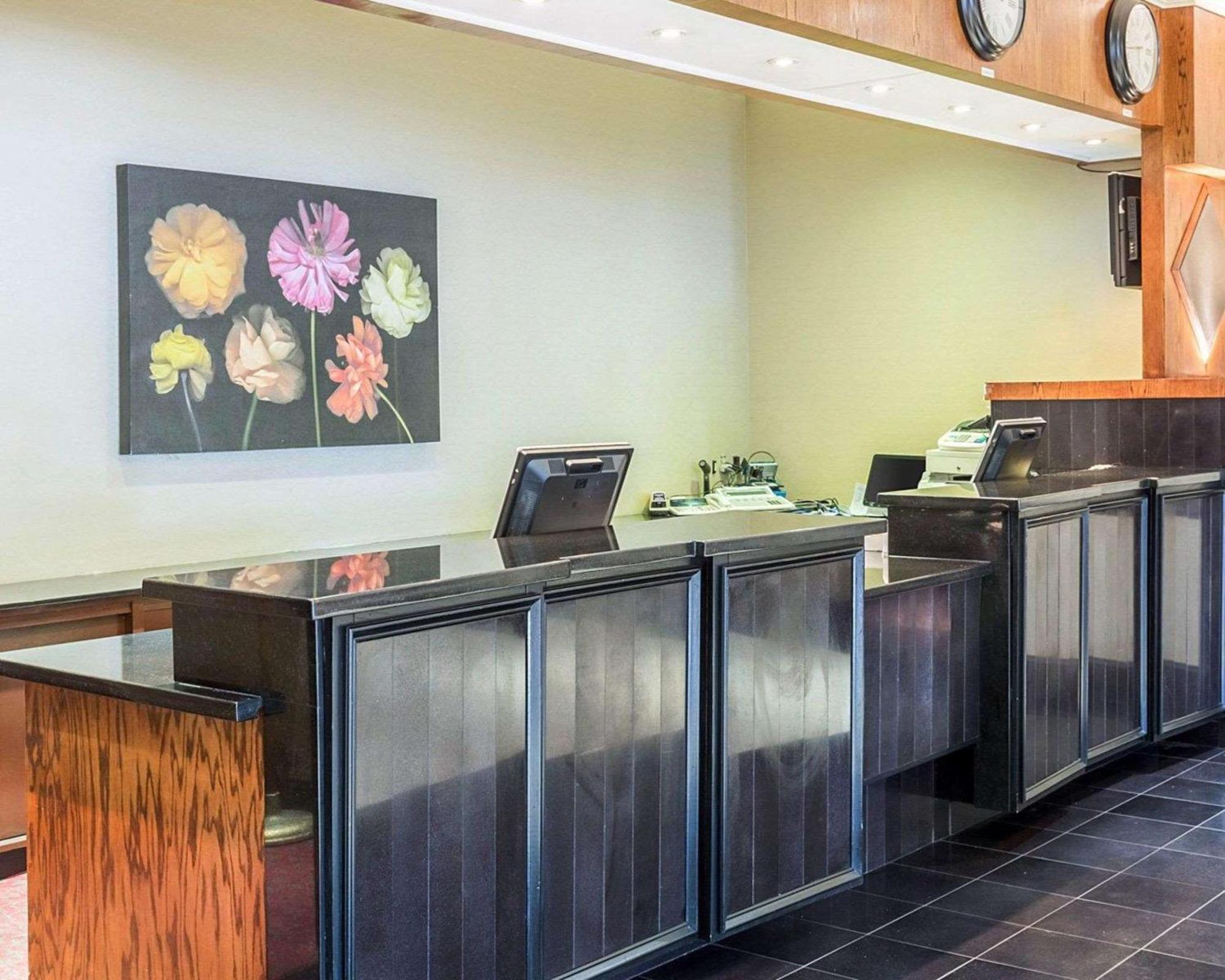 Clarion Hotel Somerset - New Brunswick Extérieur photo