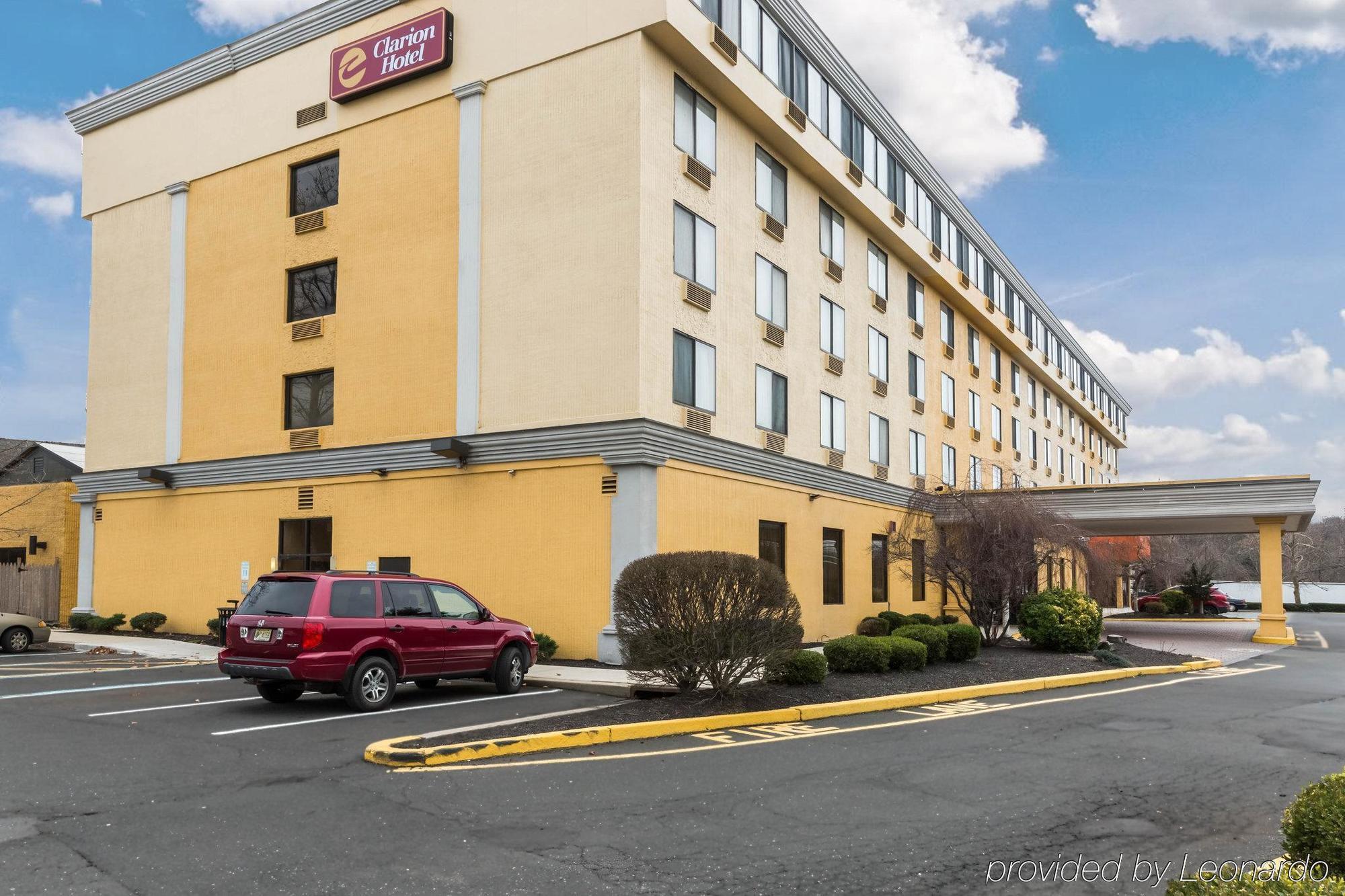 Clarion Hotel Somerset - New Brunswick Extérieur photo